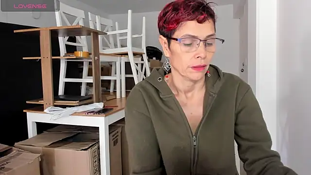 MireyaTorresGu online show from February 28, 3:48 pm