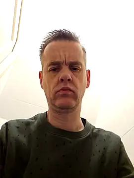 Hectorthyssen1 online show from January 6, 7:35 pm