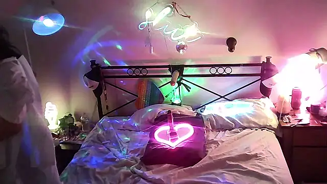 ingrid1982 online show from January 14, 4:56 pm