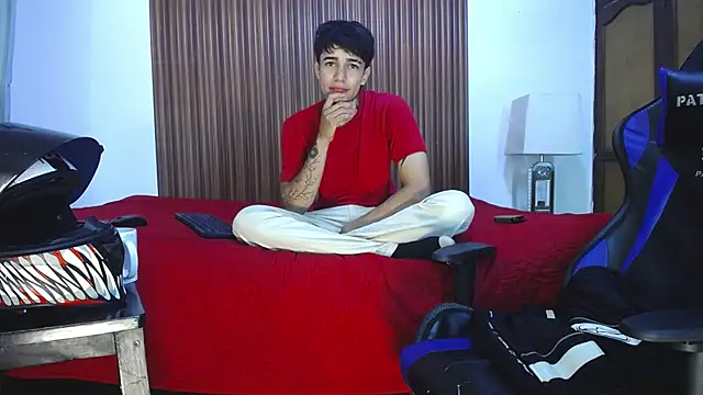 Zacktk7 online show from December 14, 5:14 pm