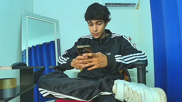 Zacktk7 online show from February 19, 8:31 pm