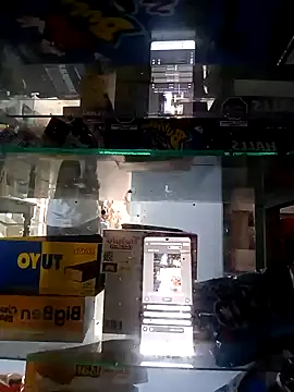 Snapshot of anoe007a1 chatting on December 4, 1:20 pm anoe007a1 online show from December 4, 1:20 pm