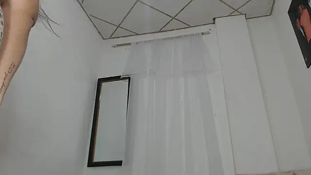 sofi sweet03 online show from January 13, 11:32 pm