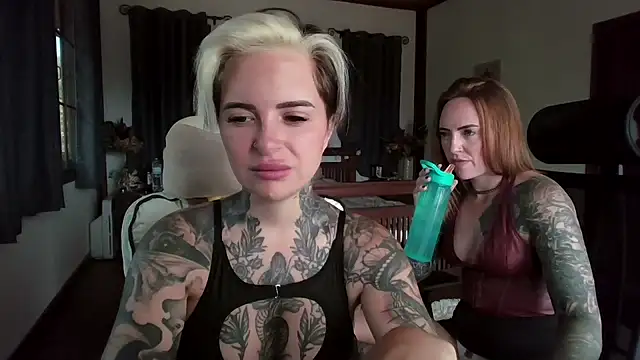 Snapshot of Alexandersonxo chatting on March 4, 6:08 am Alexandersonxo online show from March 4, 6:08 am