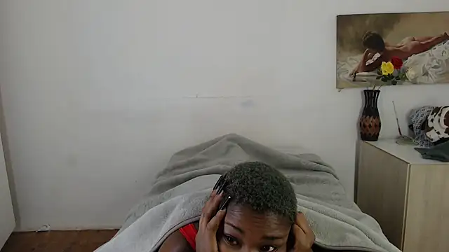 FLOWERLIPS25 online show from March 15, 4:13 am