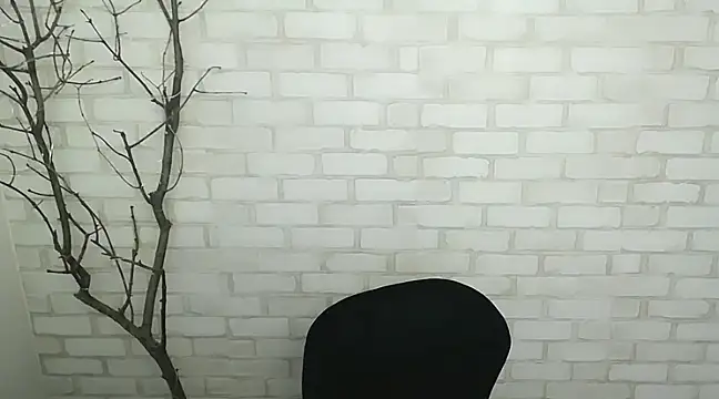 Snapshot of Queen_ofLove chatting on December 5, 11:18 pm Queen ofLove online show from December 5, 11:18 pm