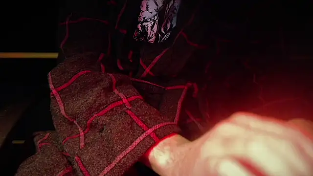 contemptumundi888 online show from January 9, 9:05 pm