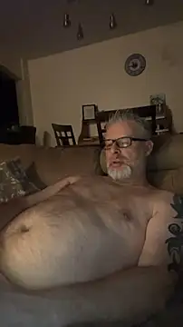 Snapshot of Silverfoxxx-73 chatting on February 2, 7:20 am Silverfoxxx-73 online show from February 2, 7:20 am