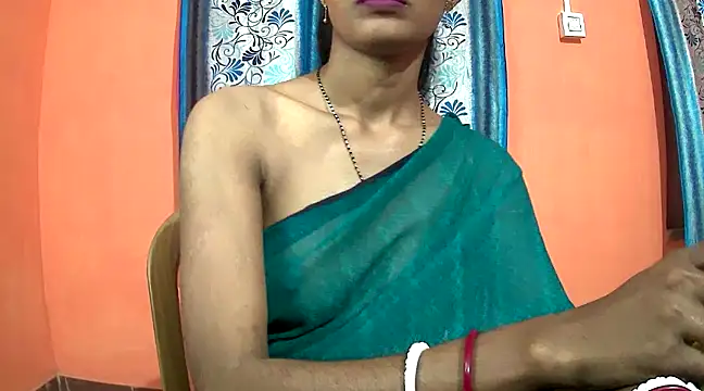 Snapshot of sexy_janu25 chatting on March 18, 12:58 pm sexy janu25 online show from March 18, 12:58 pm