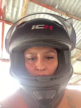 Keittly  online show from December 15, 5:53 pm