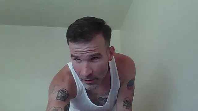 Snapshot of johnnyrockit chatting on July 1, 8:08 pm johnnyrockit online show from July 1, 8:08 pm