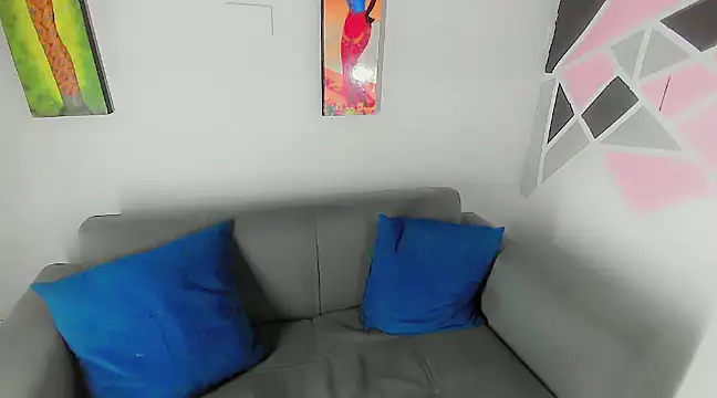 Snapshot of Nicky_loveex chatting on December 16, 5:49 am Nicky loveex online show from December 16, 5:49 am