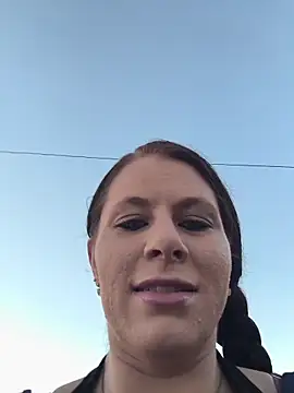 Snapshot of HotMessStilltheBest chatting on November 2, 10:34 pm HotMessStilltheBest online show from November 2, 10:34 pm