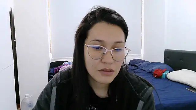 luxandracon23 online show from October 1, 6:36 pm