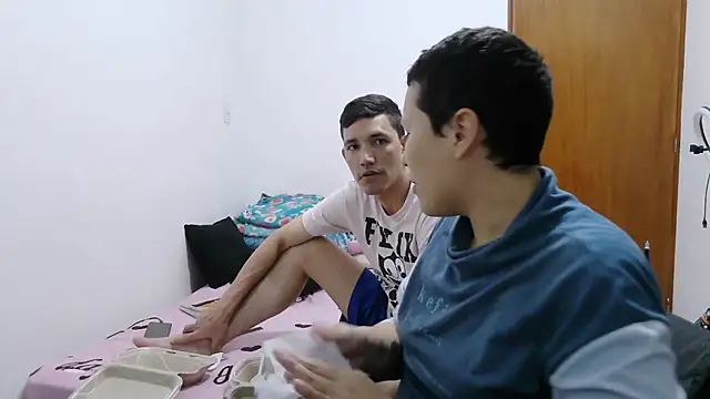 luxandracon23 online show from January 8, 12:24 am