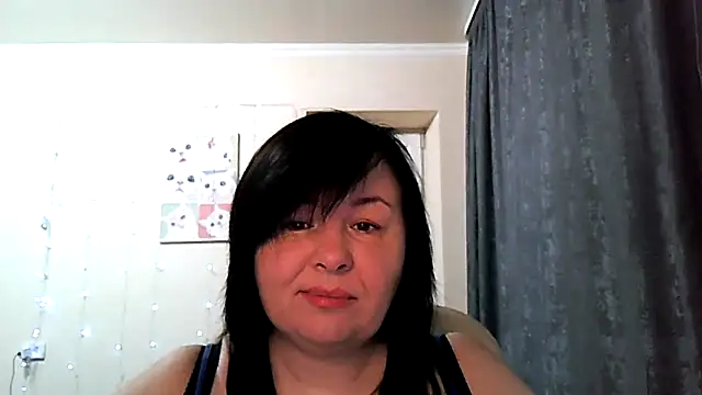 EmiliaLooo online show from June 5, 3:57 am