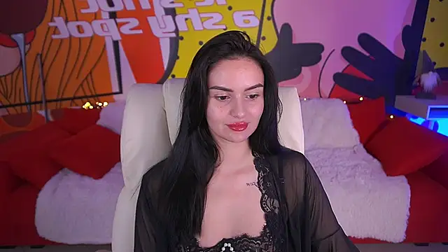 Snapshot of MilashaLovely chatting on November 29, 8:45 pm MilashaLovely online show from November 29, 8:45 pm