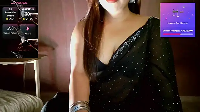 deslisexpriya online show from May 21, 2:24 pm