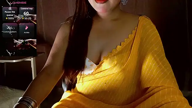 deslisexpriya online show from May 30, 2:03 pm