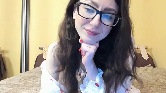 Baby Jewel online show from February 7, 1:15 pm