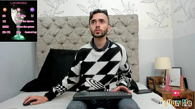 jakemagnus online show from January 4, 12:38 pm