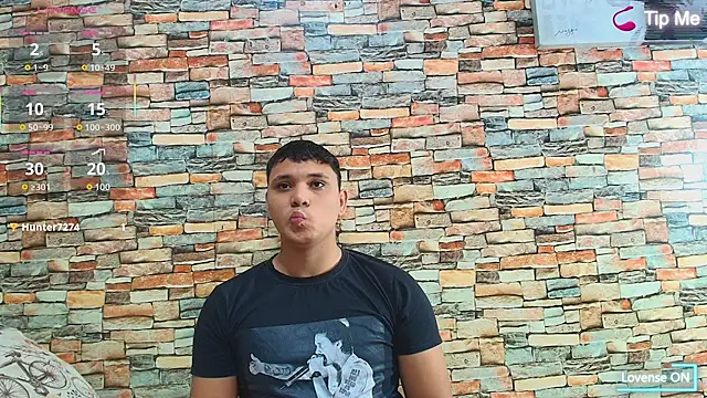 couple lovelyds online show from November 29, 8:34 pm