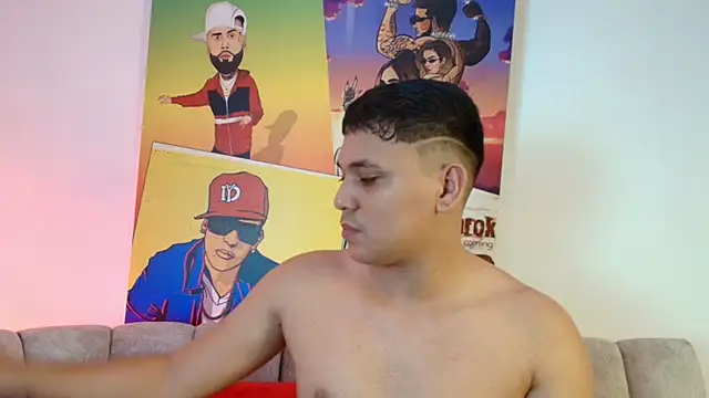 Snapshot of couple_lovelyds chatting on February 28, 8:43 pm couple lovelyds online show from February 28, 8:43 pm