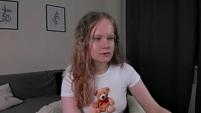 boostyboobs online show from December 15, 11:09 pm