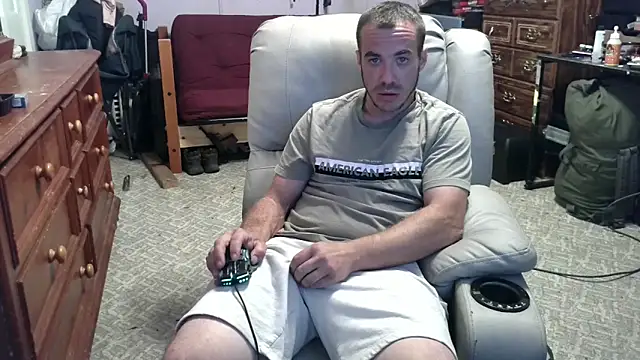 Snapshot of ScubaStevex chatting on September 24, 2:37 am ScubaStevex online show from September 24, 2:37 am