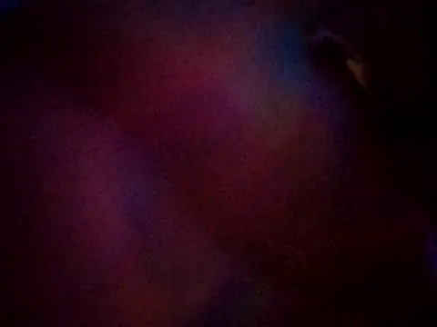 ich411983 online show from December 10, 10:37 pm