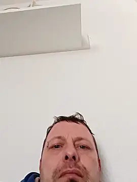 ich411983 online show from January 17, 1:16 pm