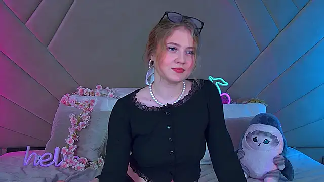 SelinSwarovski online show from January 26, 8:45 pm