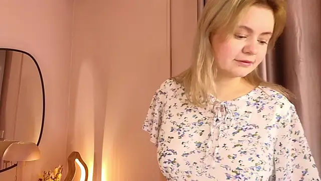 Maybe Baby  online show from December 9, 11:15 am