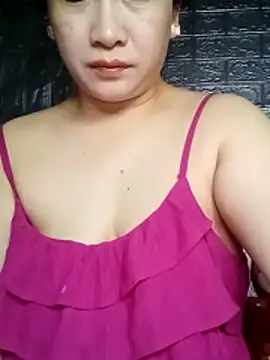 Snapshot of Basabetnga chatting on April 28, 2:33 pm Basabetnga online show from April 28, 2:33 pm