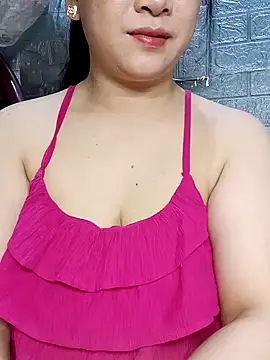 Snapshot of Basabetnga chatting on June 3, 1:57 pm Basabetnga online show from June 3, 1:57 pm