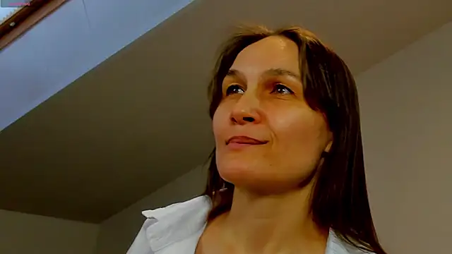 Lillian White online show from February 13, 10:23 am