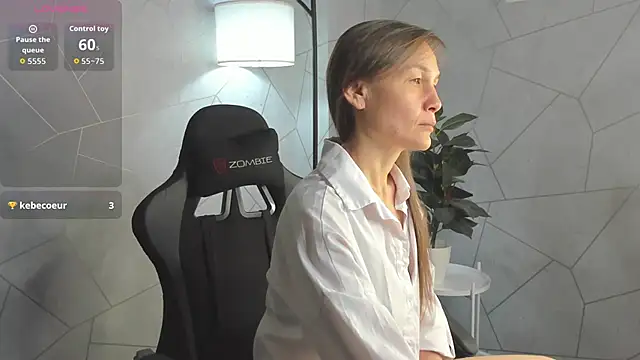 Lillian White online show from September 14, 12:54 am