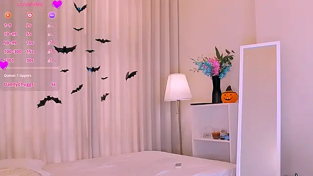 Snapshot of Melissa_Mone chatting on October 25, 5:15 am Melissa Mone online show from October 25, 5:15 am