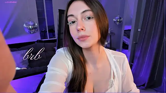 AveAngela online show from December 19, 2:29 am