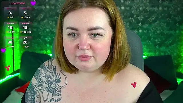 Snapshot of ZaraReignn chatting on December 22, 4:06 am ZaraReignn online show from December 22, 4:06 am