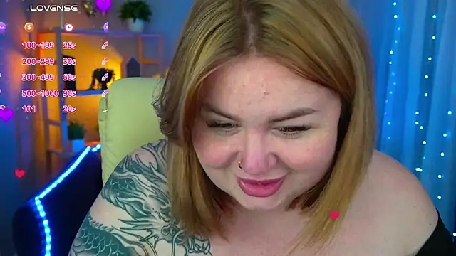 Snapshot of ZaraReignn chatting on January 16, 8:57 pm ZaraReignn online show from January 16, 8:57 pm