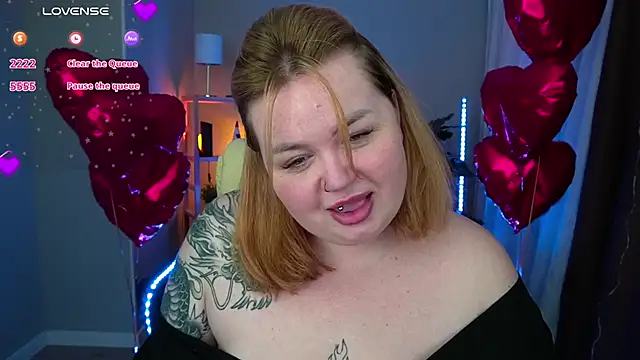 Snapshot of ZaraReignn chatting on February 20, 9:20 pm ZaraReignn online show from February 20, 9:20 pm