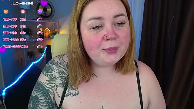 Snapshot of ZaraReignn chatting on March 6, 9:09 pm ZaraReignn online show from March 6, 9:09 pm