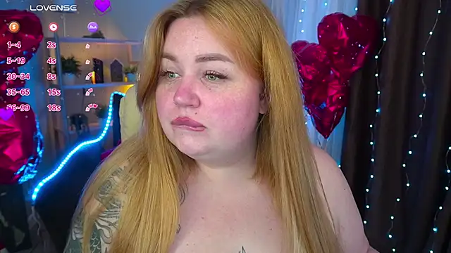 Snapshot of ZaraReignn chatting on March 14, 9:21 pm ZaraReignn online show from March 14, 9:21 pm