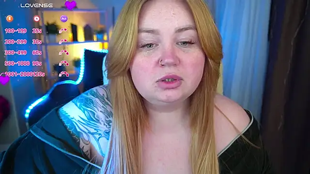 Snapshot of ZaraReignn chatting on March 18, 9:10 pm ZaraReignn online show from March 18, 9:10 pm