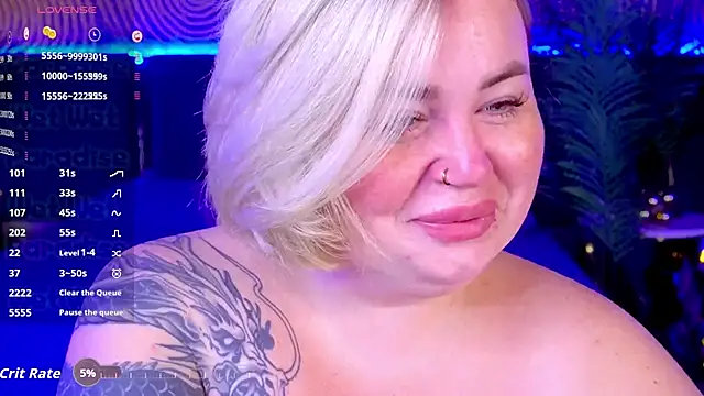 Snapshot of ZaraReignn chatting on September 16, 7:37 pm ZaraReignn online show from September 16, 7:37 pm