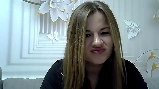 TinaFun4u online show from December 11, 9:34 pm