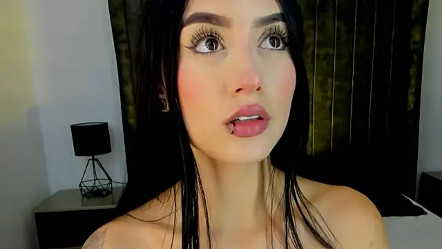 NataGarcia online show from January 3, 2:40 pm