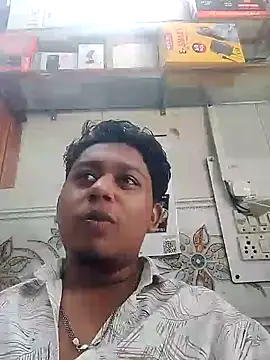 Snapshot of sailord chatting on May 19, 7:15 am sailord online show from May 19, 7:15 am