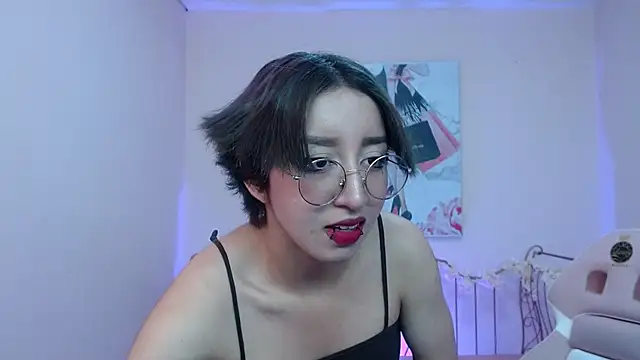 Xayah 77 online show from December 26, 1:43 pm